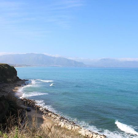 La Stanza Vicino Al Mare , Una Camera Da Letto E Bagno Con Balcone Vista Mare Daire Balestrate Dış mekan fotoğraf