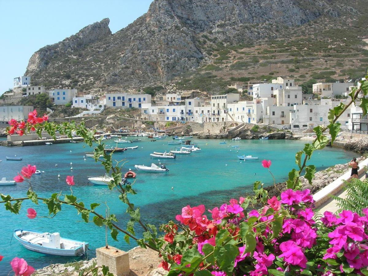 La Stanza Vicino Al Mare , Una Camera Da Letto E Bagno Con Balcone Vista Mare Daire Balestrate Dış mekan fotoğraf