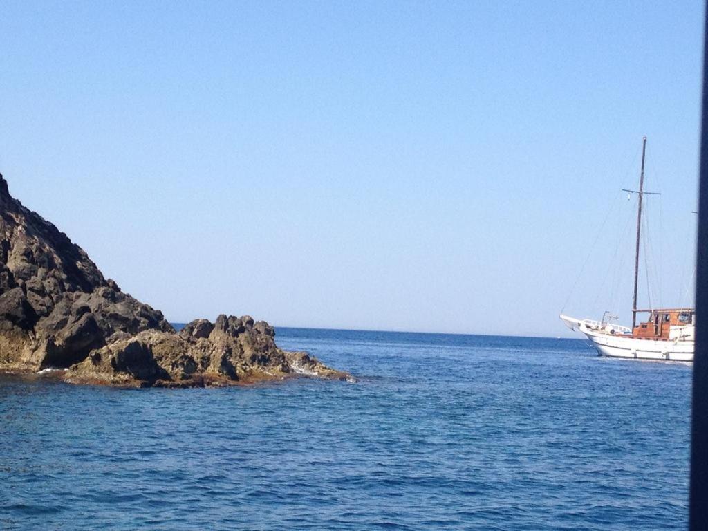 La Stanza Vicino Al Mare , Una Camera Da Letto E Bagno Con Balcone Vista Mare Daire Balestrate Dış mekan fotoğraf