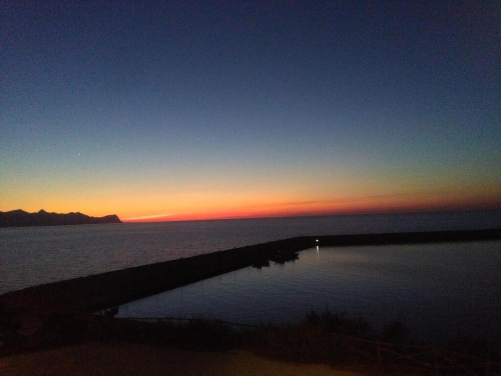 La Stanza Vicino Al Mare , Una Camera Da Letto E Bagno Con Balcone Vista Mare Daire Balestrate Dış mekan fotoğraf
